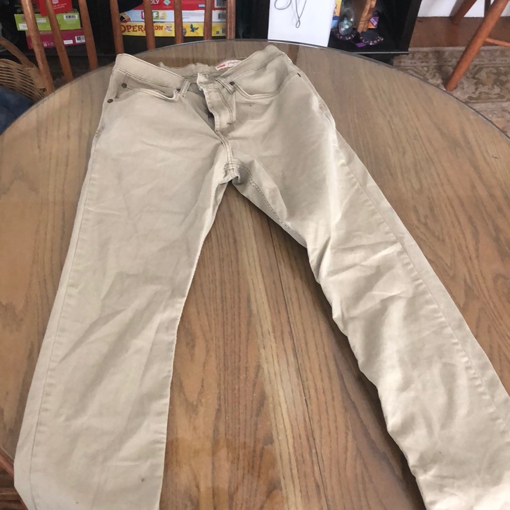 tan wrangler jeans